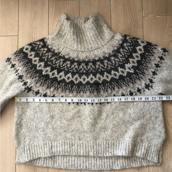 Abercrombie & Fitch Fair Isle Turtleneck Sweater in Grey Size M - Picture 8 of 10